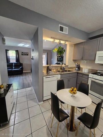 924 W Sky Street SW, Albuquerque, NM 87121