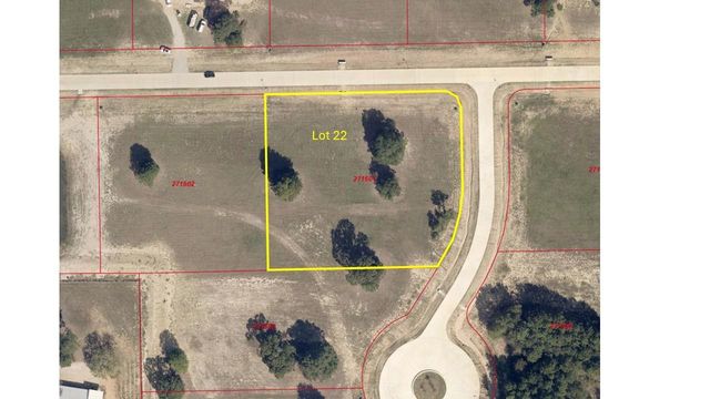 216 Hidden Oak Drive, Hockley, TX 77447