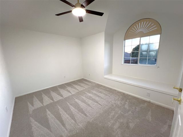 4300 Stone Hollow Way, Fort Worth, TX 76040