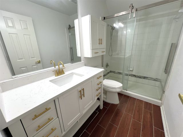 4300 Stone Hollow Way, Fort Worth, TX 76040