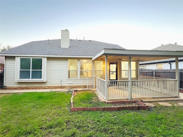 4300 Stone Hollow Way, Fort Worth, TX 76040
