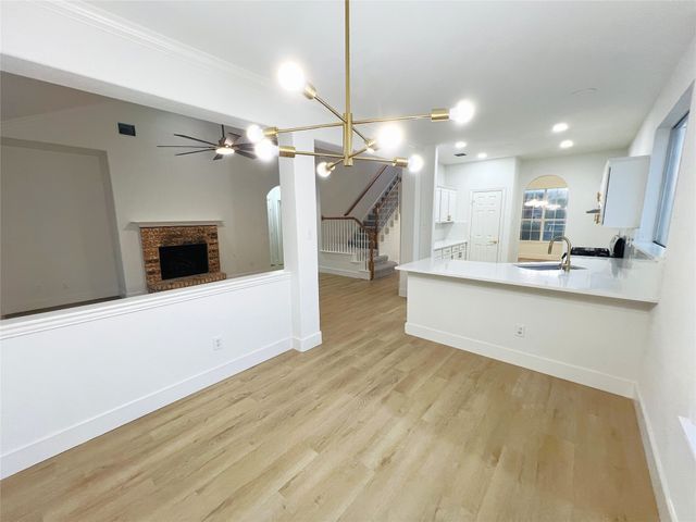 4300 Stone Hollow Way, Fort Worth, TX 76040