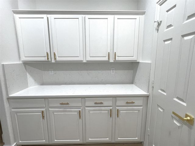 4300 Stone Hollow Way, Fort Worth, TX 76040