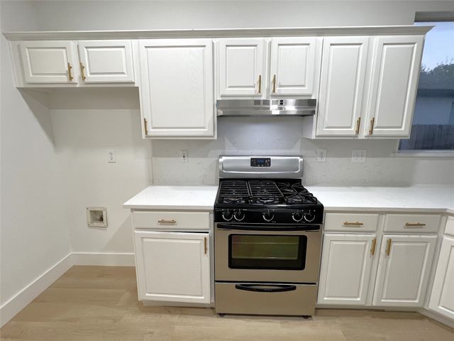4300 Stone Hollow Way, Fort Worth, TX 76040