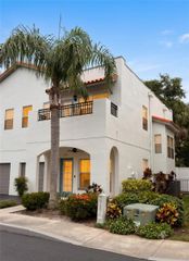 3181 TOSCANA CIRCLE 30, Tampa, FL 33611