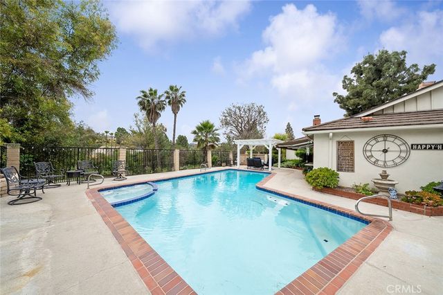 1622 Via Alegre, San Dimas, CA 91773