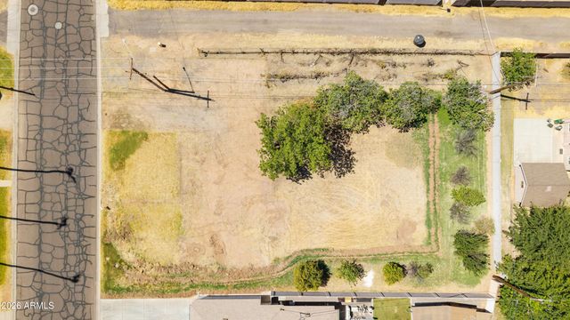 5704 N 11TH Avenue -, Phoenix, AZ 85013