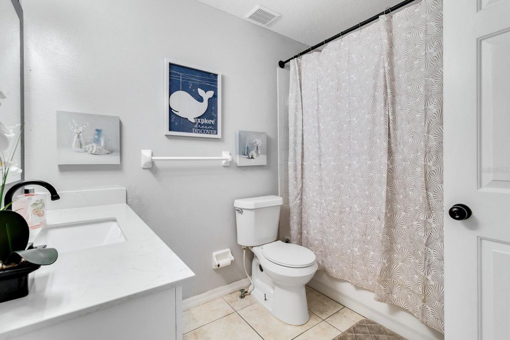 Image 16 of property listing at 1638 WINDSOR OAK COURT, Kissimmee, FL 34744