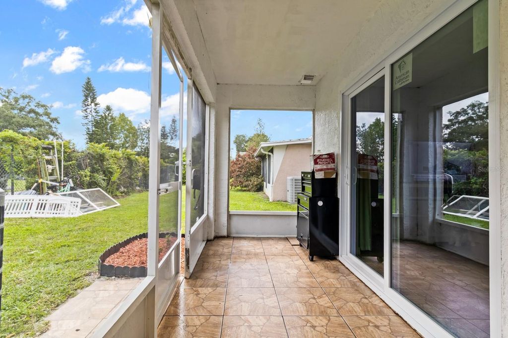 Image 33 of property listing at 1638 WINDSOR OAK COURT, Kissimmee, FL 34744