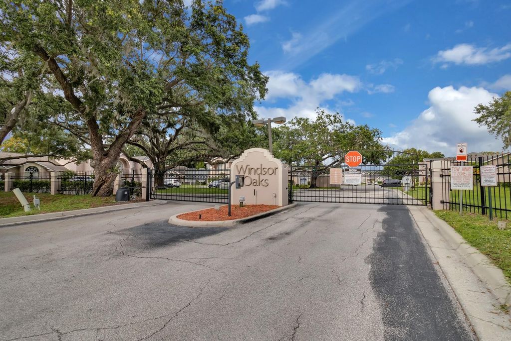 Image 34 of property listing at 1638 WINDSOR OAK COURT, Kissimmee, FL 34744