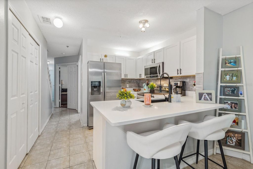 Image 10 of property listing at 1638 WINDSOR OAK COURT, Kissimmee, FL 34744