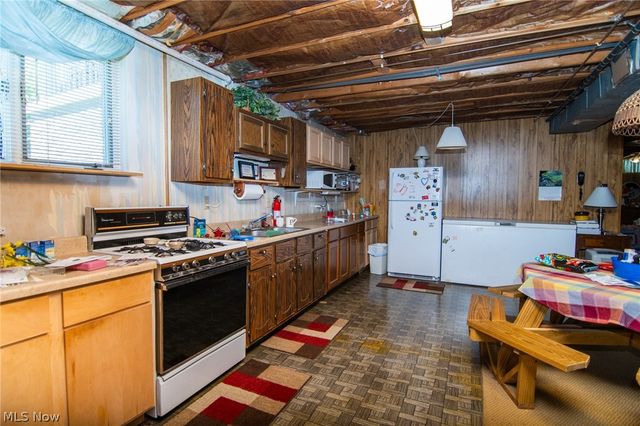 61173 Crozier Ridge Road, Bellaire, OH 43906