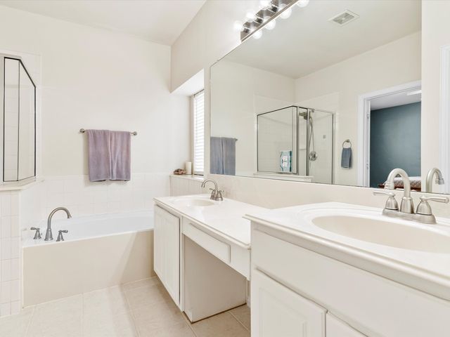 3729 Glassenberry Street, Fort Worth, TX 76244