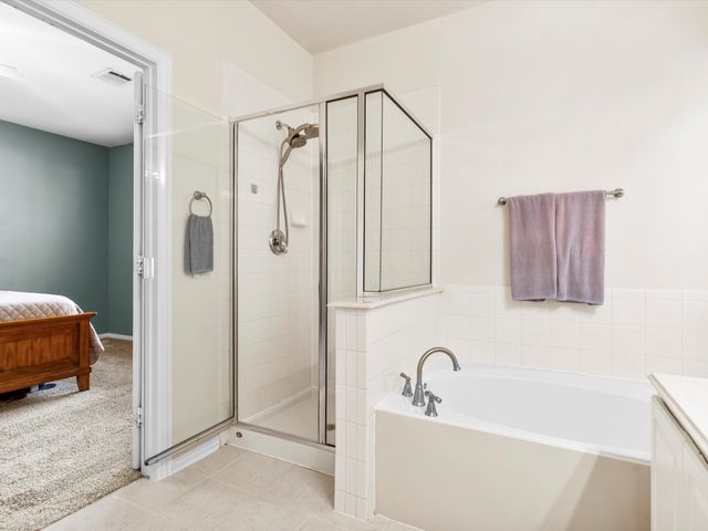 3729 Glassenberry Street, Fort Worth, TX 76244