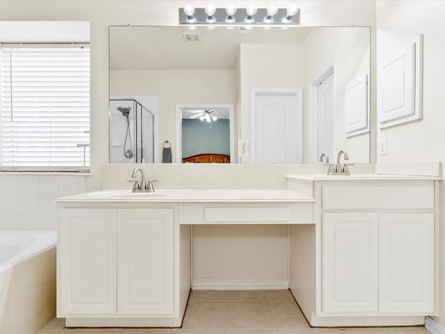 3729 Glassenberry Street, Fort Worth, TX 76244