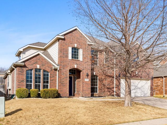 3729 Glassenberry Street, Fort Worth, TX 76244