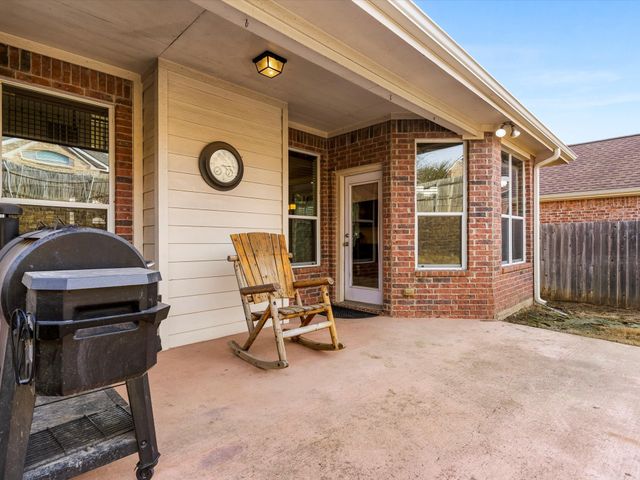 3729 Glassenberry Street, Fort Worth, TX 76244