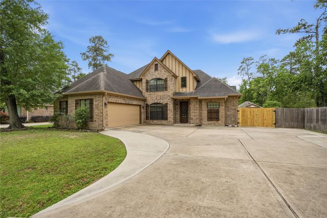 536 Stephen F Austin Drive, Conroe, TX 77302