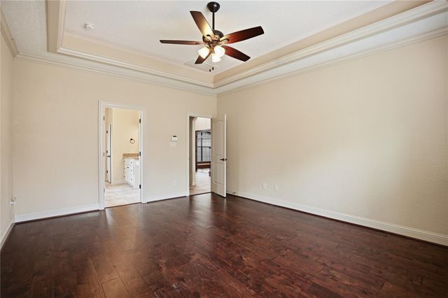 536 Stephen F Austin Drive, Conroe, TX 77302