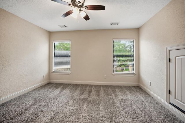 536 Stephen F Austin Drive, Conroe, TX 77302