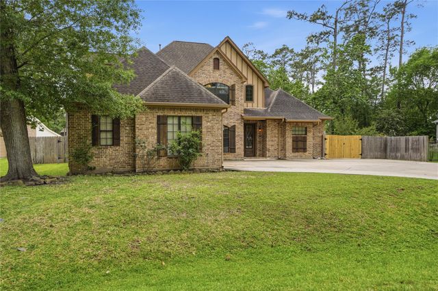 536 Stephen F Austin Drive, Conroe, TX 77302