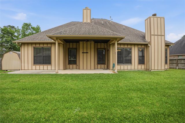 536 Stephen F Austin Drive, Conroe, TX 77302