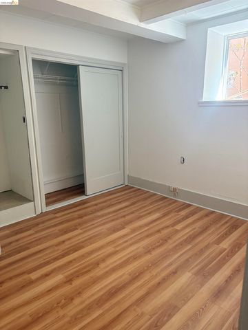 1024 Elsinore Ave, Oakland, CA 94602