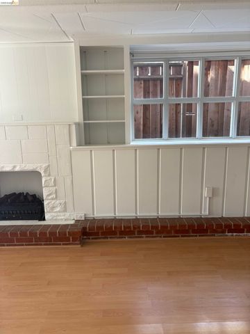 1024 Elsinore Ave, Oakland, CA 94602