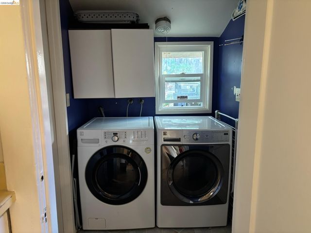 1024 Elsinore Ave, Oakland, CA 94602