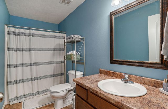 1071 S Tanner Drive, Springfield, MO 65802
