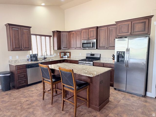 3038 N 3325 MDW, Plain City, UT 84404