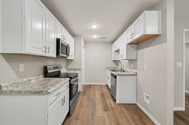 3001 Harvard Street N, Irving, TX 75062