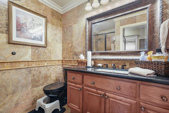 482 Quail Run Cir, Tracy, CA 95377