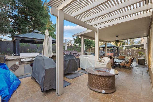 482 Quail Run Cir, Tracy, CA 95377