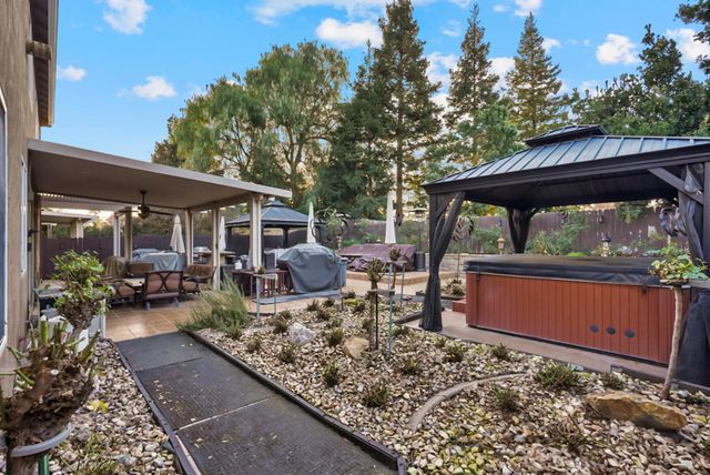 482 Quail Run Cir, Tracy, CA 95377