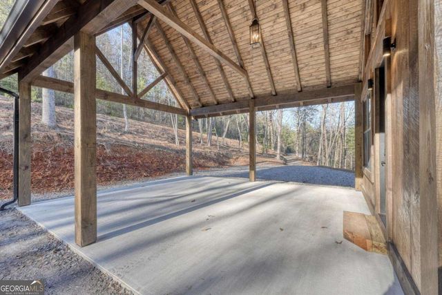 250 Wolf Creek Circle, Mineral Bluff, GA 30559