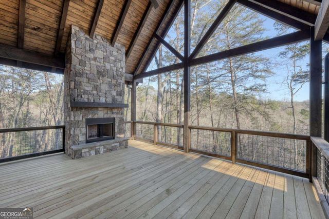 250 Wolf Creek Circle, Mineral Bluff, GA 30559
