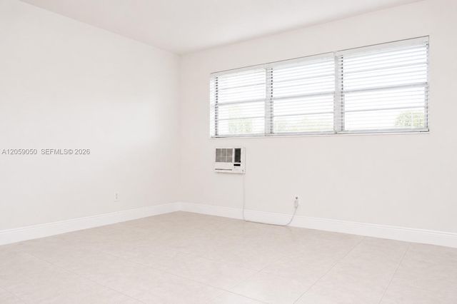 2206 Fillmore Street 8, Hollywood, FL 33020