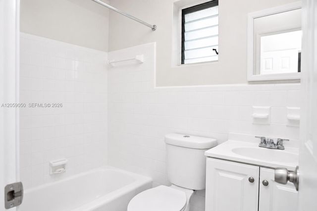 2206 Fillmore Street 8, Hollywood, FL 33020