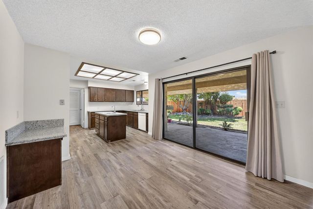 83 2nd Street, Clovis, CA 93612