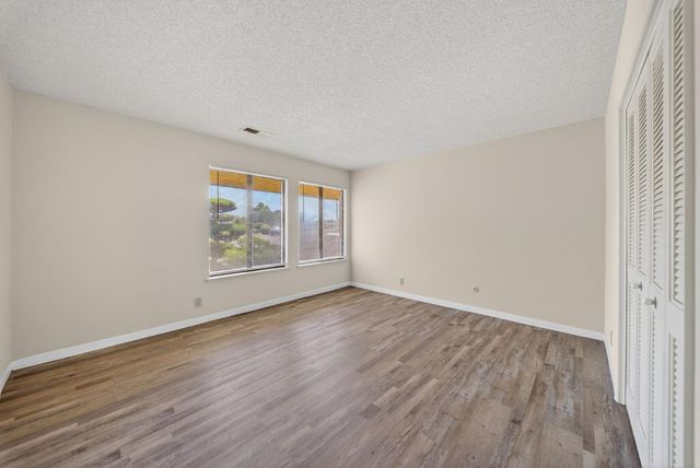 83 2nd Street, Clovis, CA 93612