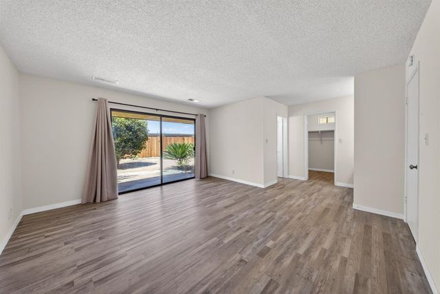 83 2nd Street, Clovis, CA 93612