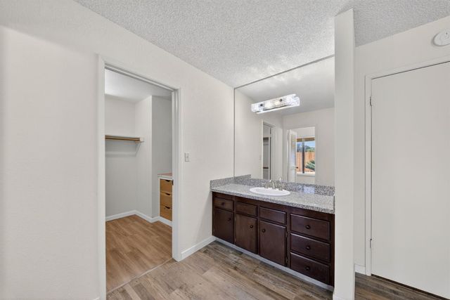 83 2nd Street, Clovis, CA 93612