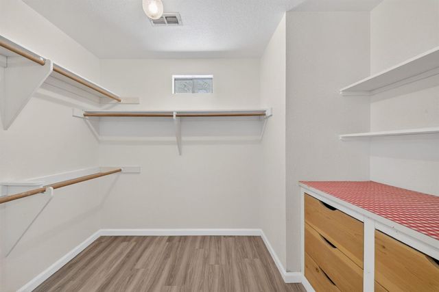 83 2nd Street, Clovis, CA 93612