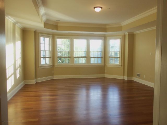 1031 Oval Road, Manasquan, NJ 08736