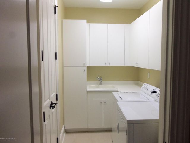 1031 Oval Road, Manasquan, NJ 08736