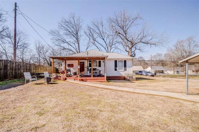 791 Park SE Avenue, Lindale, GA 30147