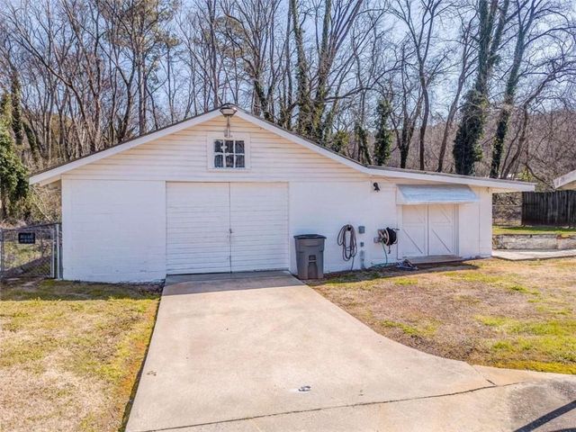 791 Park SE Avenue, Lindale, GA 30147