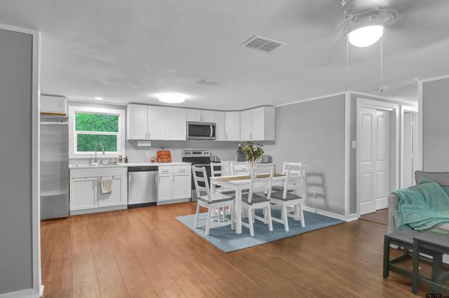 419 Castner St, Rusk, TX 75785