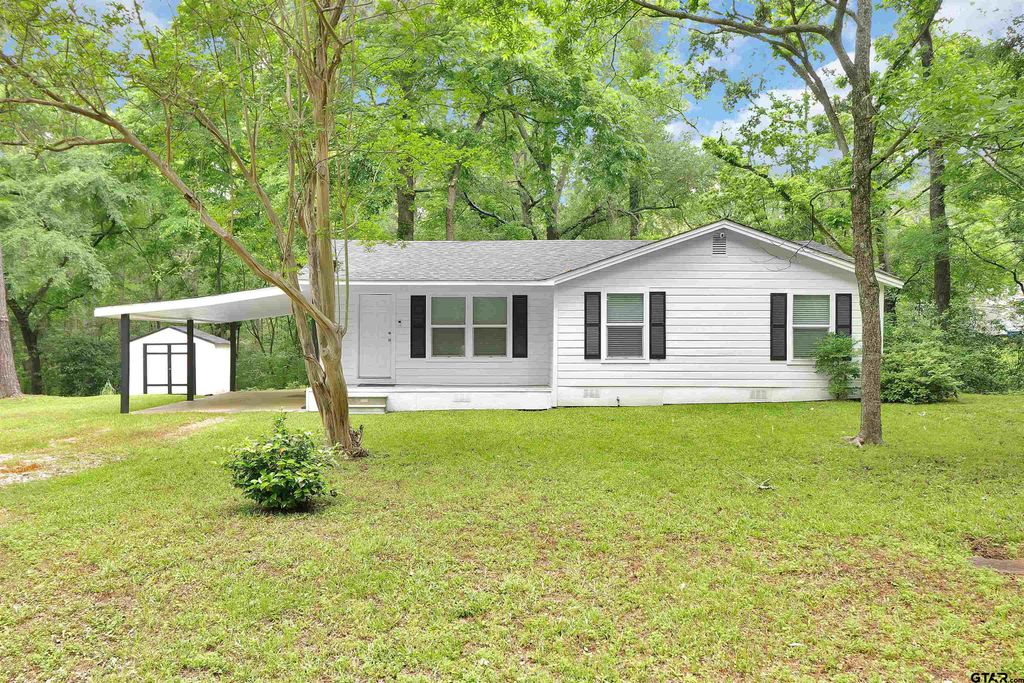 419 Castner St, Rusk, TX 75785